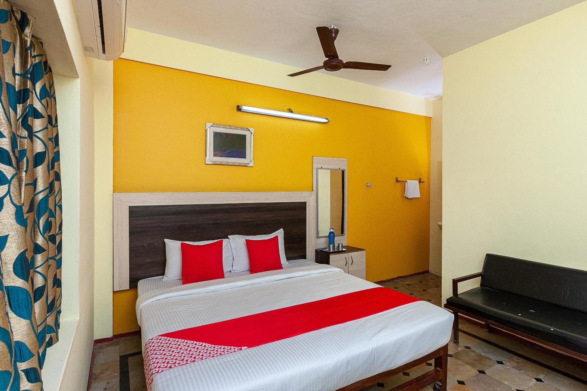 Collection O Ammayi Hotels & Resorts Tiruvannāmalai Eksteriør bilde