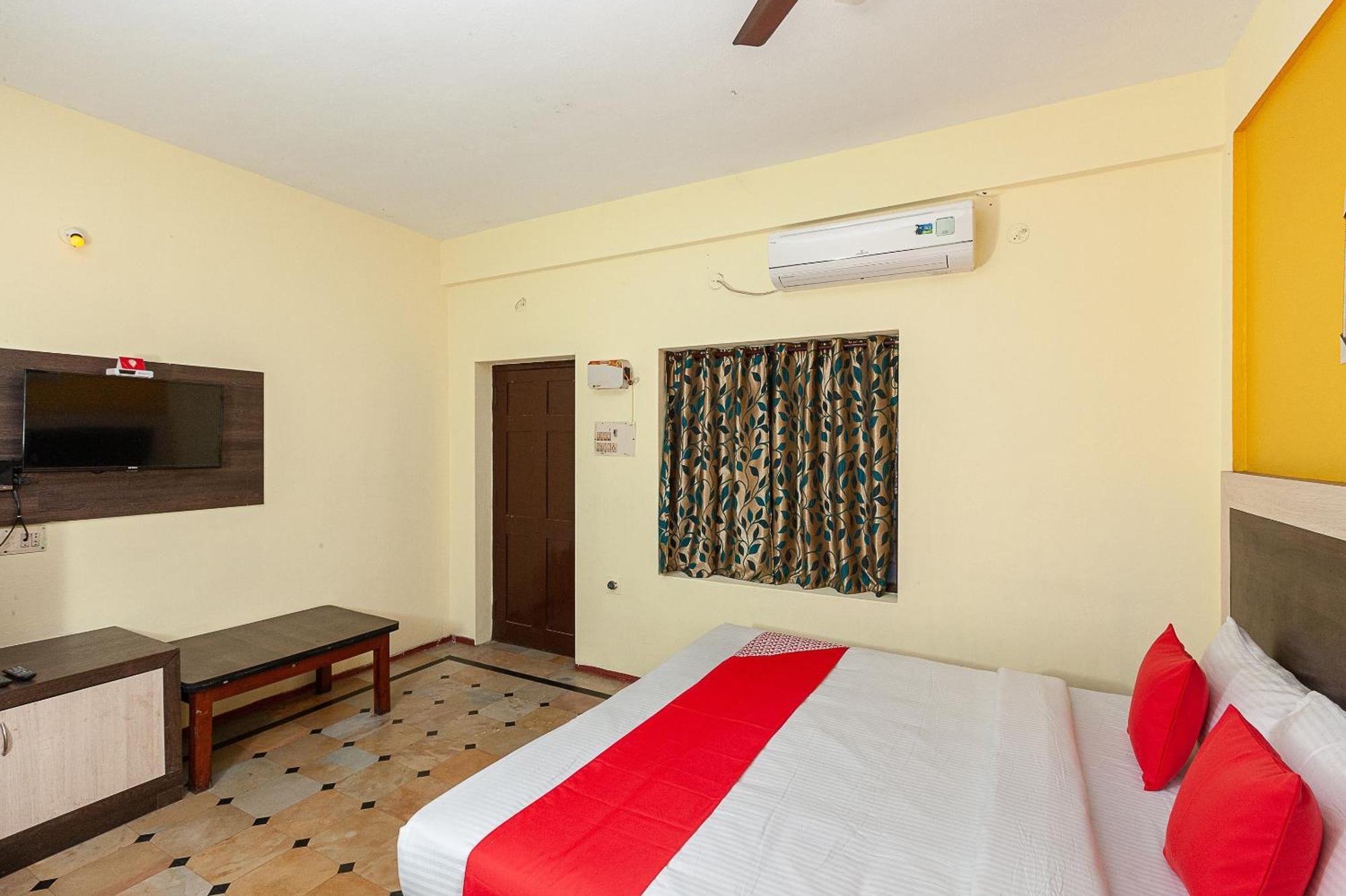 Collection O Ammayi Hotels & Resorts Tiruvannāmalai Eksteriør bilde