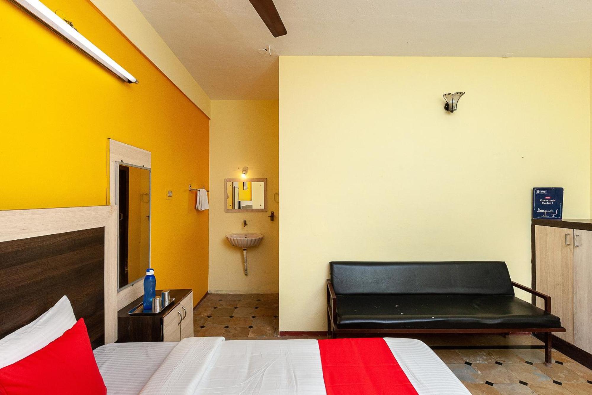 Collection O Ammayi Hotels & Resorts Tiruvannāmalai Eksteriør bilde