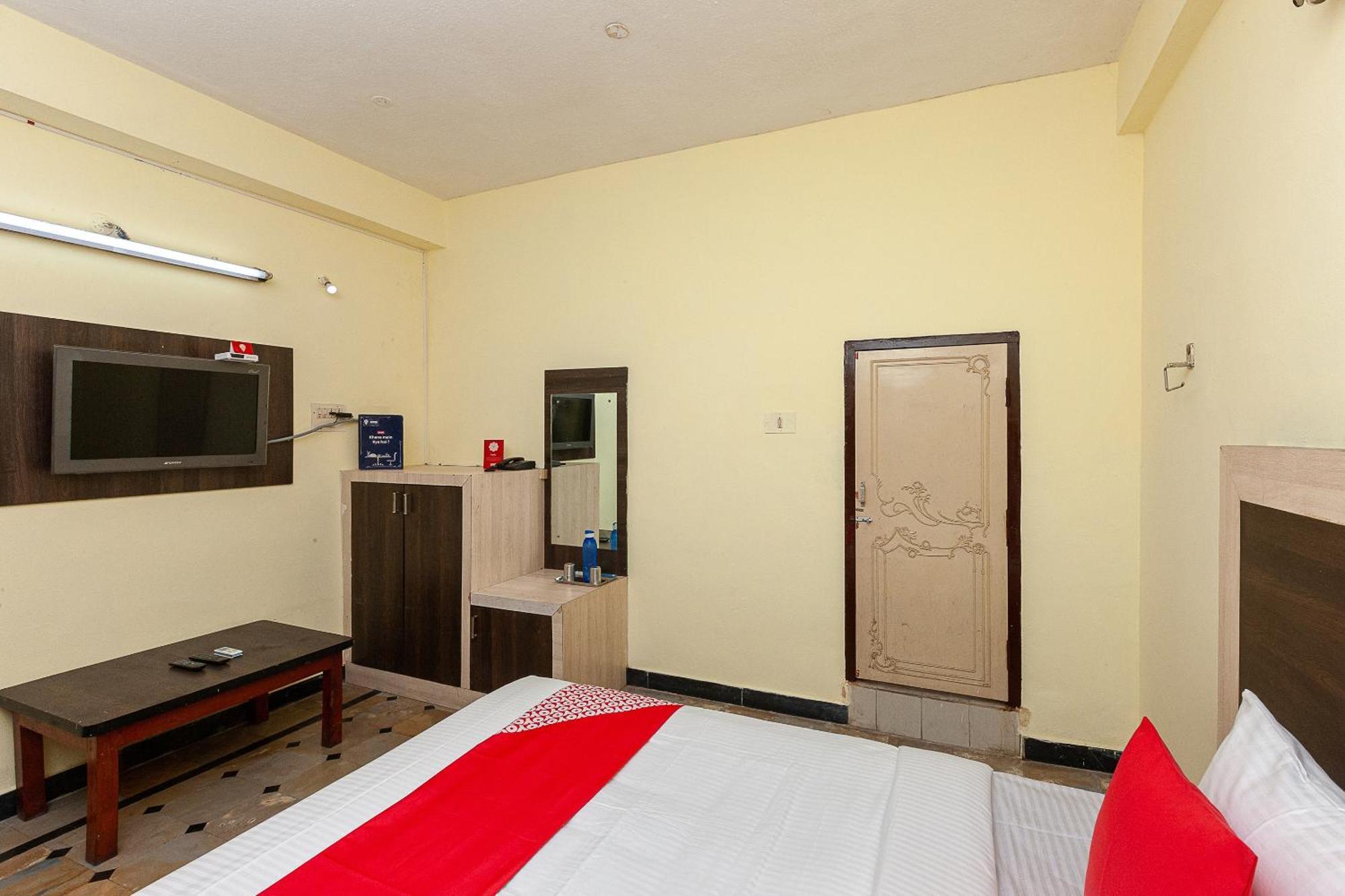 Collection O Ammayi Hotels & Resorts Tiruvannāmalai Eksteriør bilde